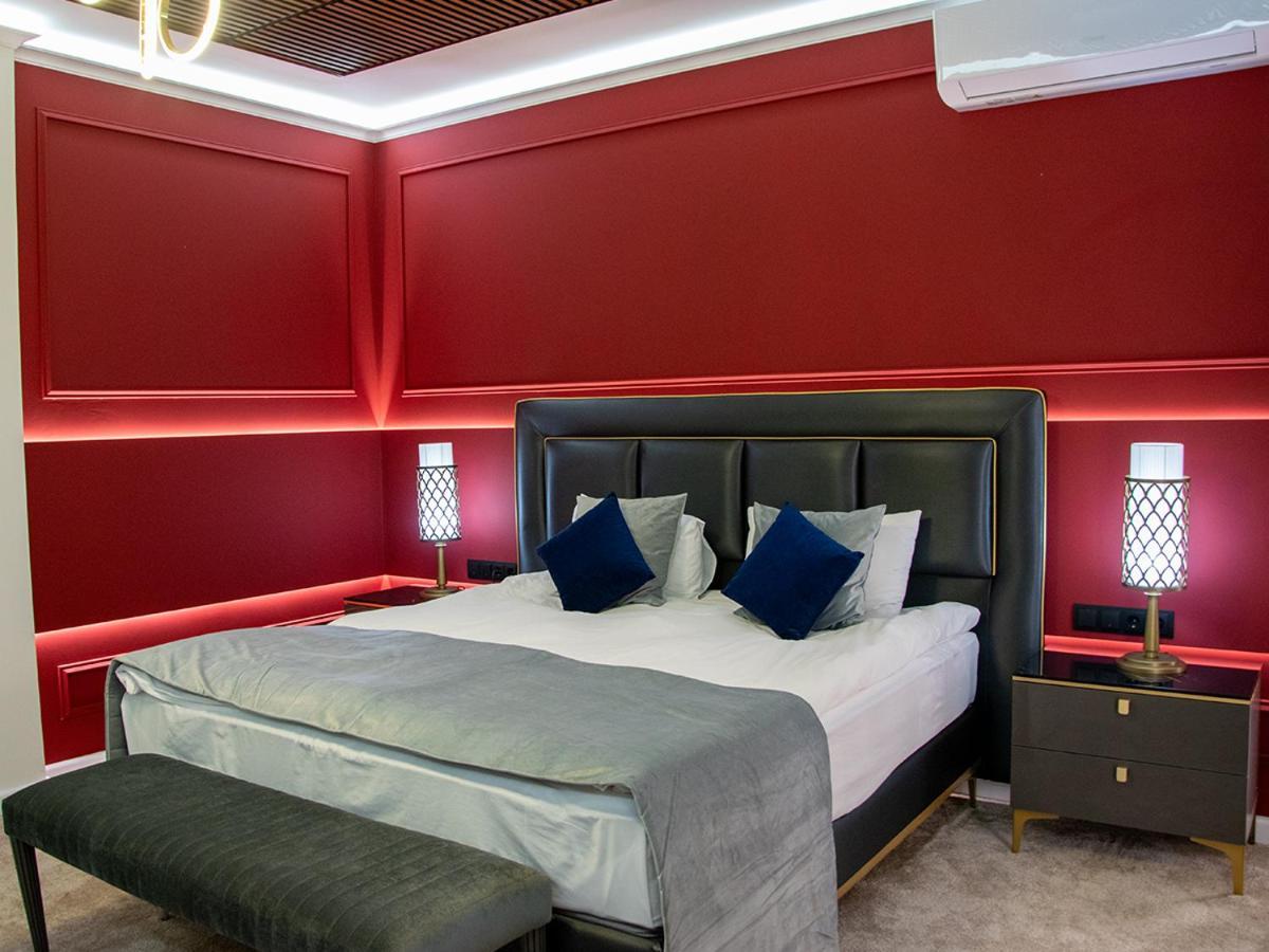 Aquaperla Hotel & Spa Chişinău Extérieur photo