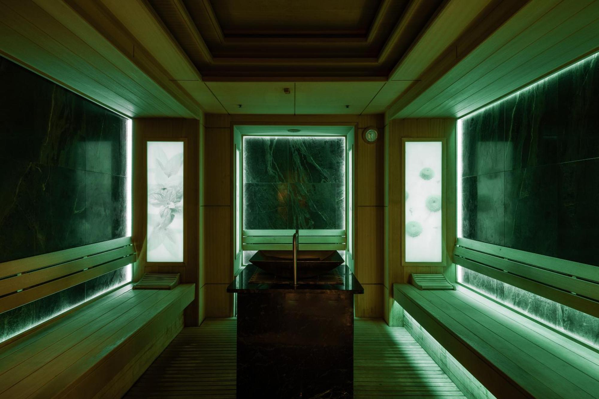 Aquaperla Hotel & Spa Chişinău Extérieur photo