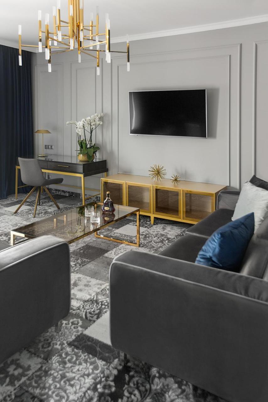 Aquaperla Hotel & Spa Chişinău Extérieur photo