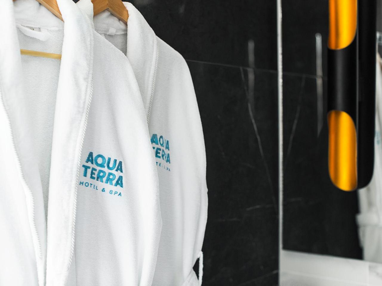 Aquaperla Hotel & Spa Chişinău Extérieur photo